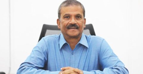 অন্তর্বর্তীকালীন সরকারের আইনের উপদেষ্টার আশঙ্কা: পুলিশ সংস্কারে দেরি, তবে অগ্রগতি হয়েছে