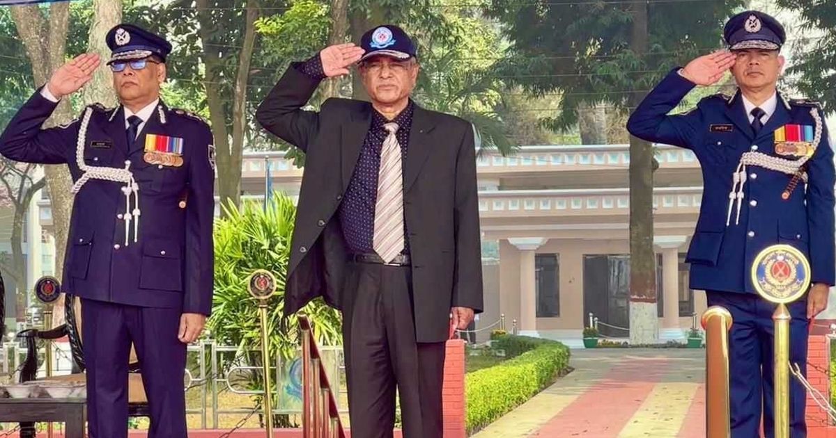 নির্বাচনে লুট হওয়া অস্ত্র ব্যবহার হবে না, নিশ্চিত করলেন স্বরাষ্ট্র উপদেষ্টা