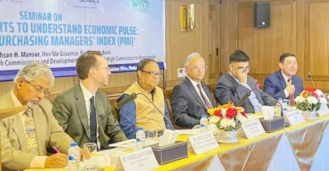 আইএমএফ ঋণের অর্থ ছাড়াই শক্তিশালী রিজার্ভের পথে বাংলাদেশ: গভর্নর