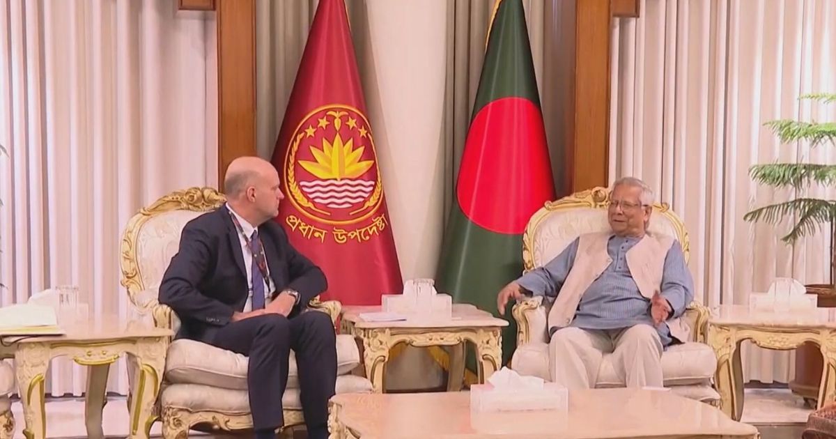 রোহিঙ্গা প্রত্যাবাসনই সংকটের একমাত্র টেকসই সমাধান: প্রধান উপদেষ্টা