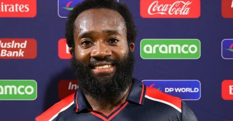 টি-টোয়েন্টি বিশ্বকাপের জন্য সবার জন্য দুঃসংবাদ: অ্যারন জোন্সের সাময়িক নিষেধাজ্ঞা