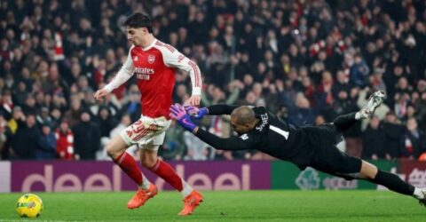 চেলসিকে হারিয়ে লিগ কাপের ফাইনালে উঠল আর্সেনাল