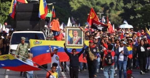 মার্কিন বন্দিশালায় মাদুরোর মুক্তির দাবিতে উত্তাল ভেনেজুয়েলা