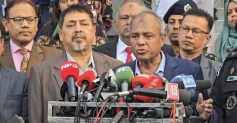 স্বরাষ্ট্র উপদেষ্টার আশ্বাস: নির্বাচন শান্তিপূর্ণ, কোনো মব ভায়োলেন্স নেই