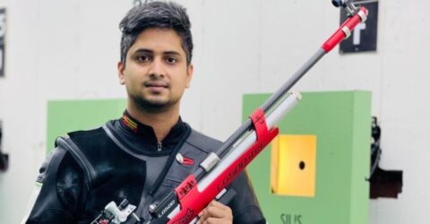দিল্লির এশিয়ান শুটিংয়ে রবিউলের লক্ষ্যভেদ ব্যর্থ, ১৫তম স্থানান্তরিত