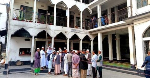 দেশে ভোট উৎসবের শুরু