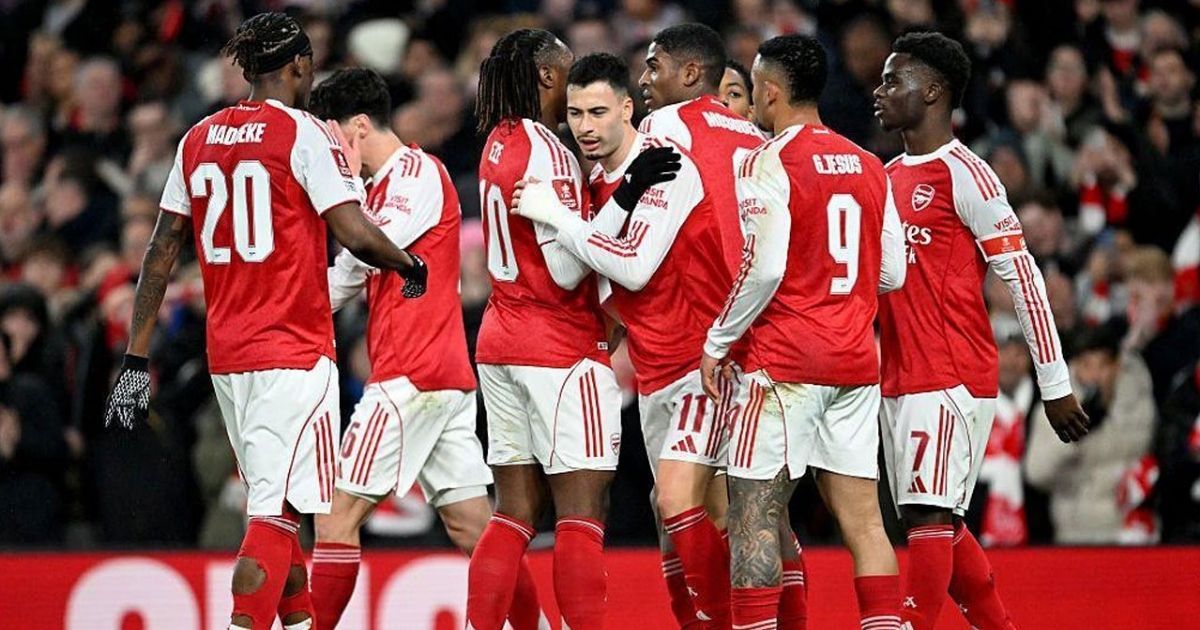 ১৭ মিনিটের ঝড়ো আক্রমণে উইগানকে উড়িয়ে দিল আর্সেনাল