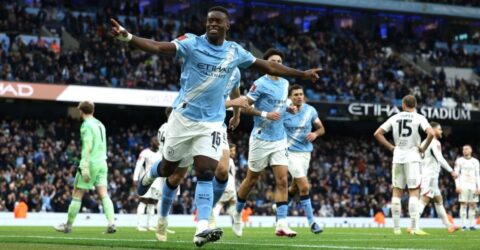 গার্দিওলার শিষ্যদের পারফরম্যান্সে অসন্তুষ্ট কোচ, সহজ জয়ে সিটি ও লিভারপুল আসরের পরের রাউন্ডে