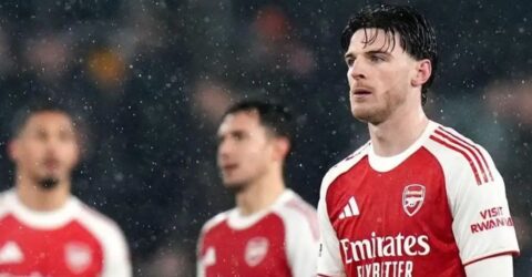 ২ গোলে এগিয়ে থাকা অবস্থায় ড্র করল আর্সেনাল: শিরোপা লড়াইয়ে অস্পষ্টতা