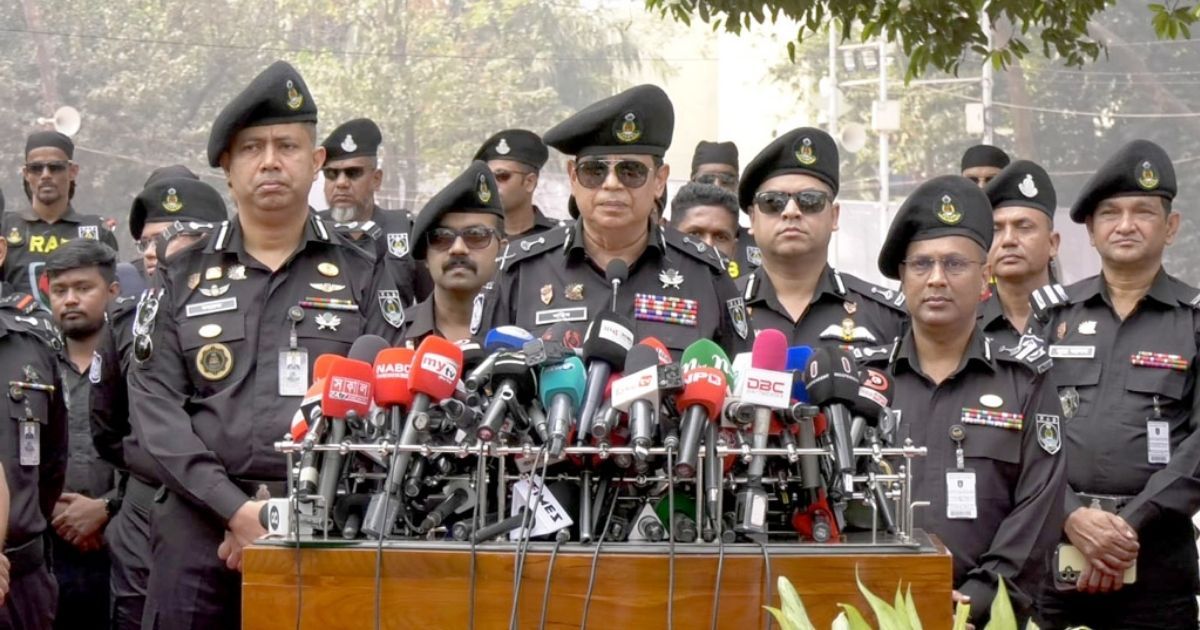দাবি ও আন্দোলনের নামে বিশৃঙ্খলা সম্ভব নয়: র‍্যাব মহাপরিচালক