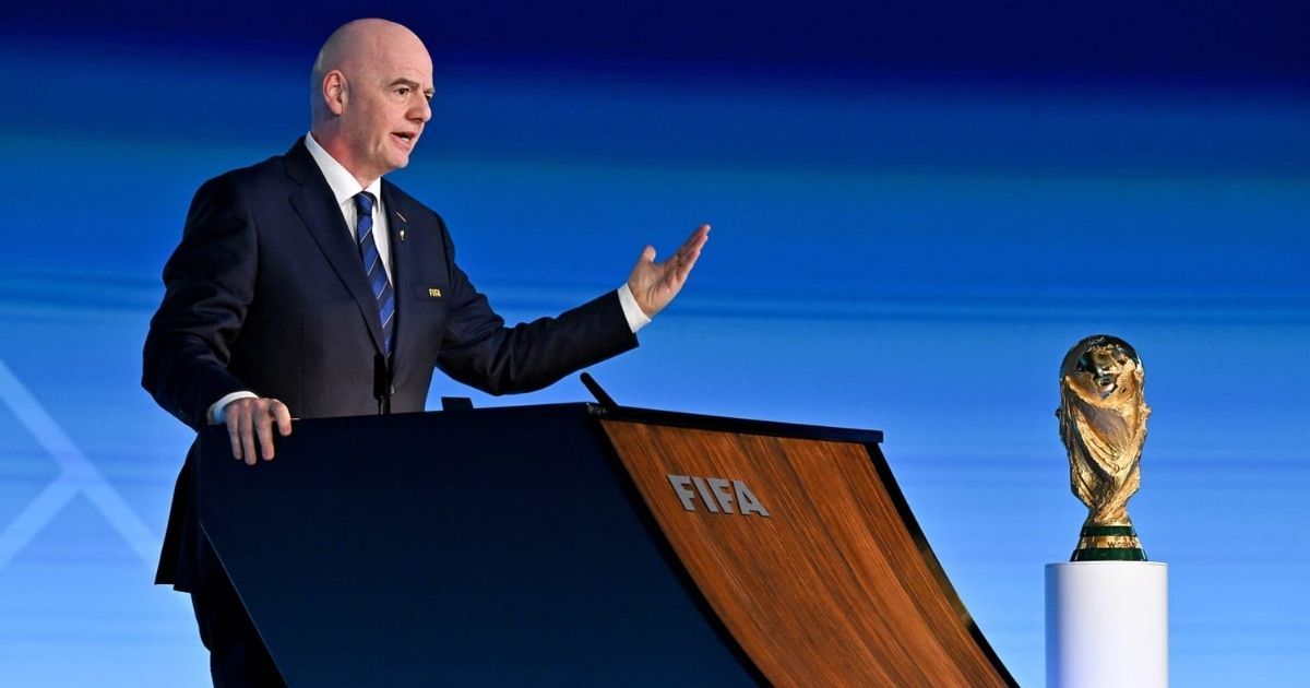 গাজায় ৫০ মিলিয়ন ডলারে আধুনিক ফুটবল স্টেডিয়াম নির্মাণ করবে ফিফা