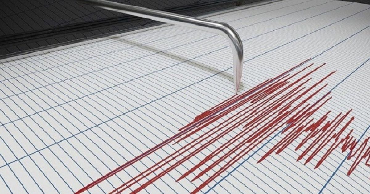 রাজধানীসহ সারাদেশে শক্তিশালী ভূমিকম্প অনুভূত