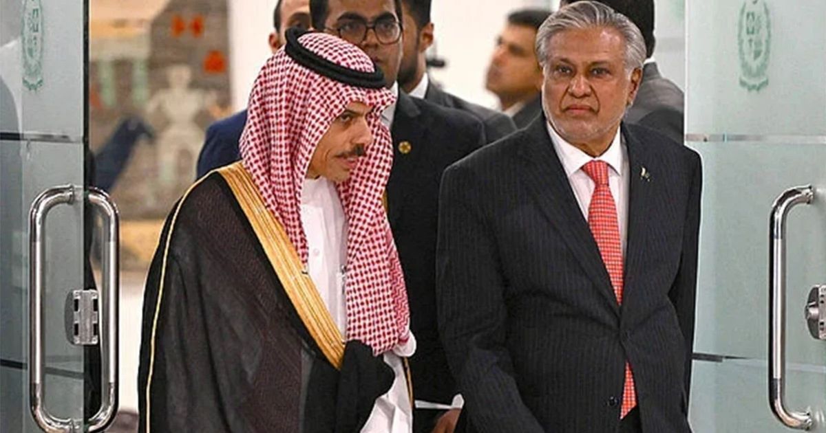 রিয়াদের উদ্যোগে পাকিস্তান-আফগান উত্তেজনা কমাতে ফোনালাপ