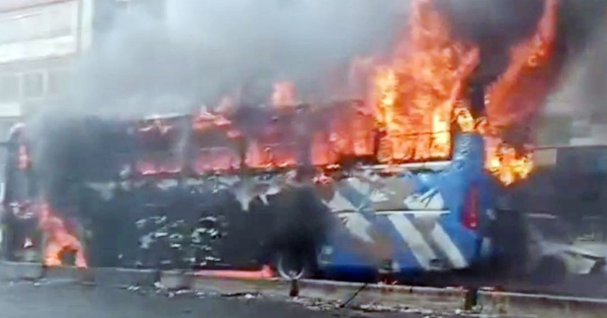 মোটরসাইকেল সংঘর্ষে বাসে আগুন লেগে পুড়ে গেল বেশ কয়েকটি যান