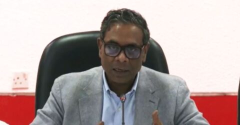 সরকার ১ লাখ স্বাস্থ্যকর্মী নিয়োগের ঘোষণা, ৮০ হাজার নারী থাকবেন প্রাধান্য