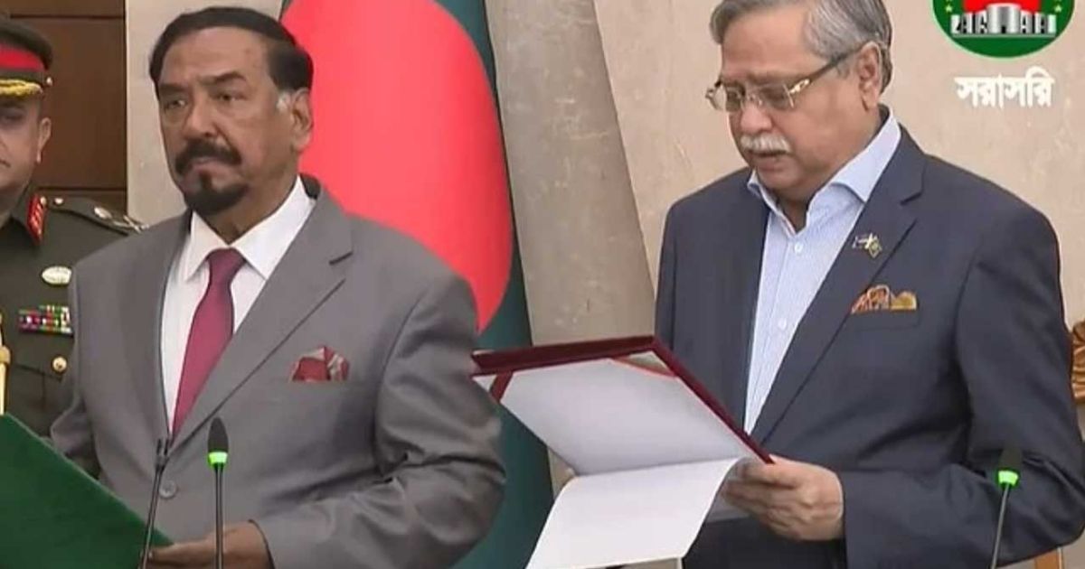 রাষ্ট্রপতি শপথ পড়ালেন স্পিকার ও ডেপুটি স্পিকার