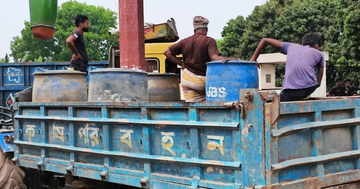 ঝিনাইদহে ইটভাটায় ৮০০ লিটার ডিজেল মজুদ, জরিমানা ফিলিং স্টেশনকে