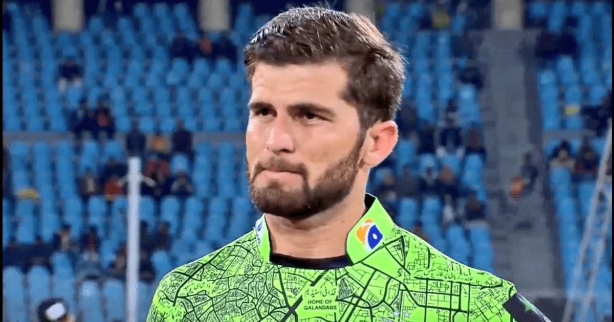 লাহোর কালান্দার্সের অধিনায়ক শাহিন আফ্রিদিকে ১০ লাখ রুপি জরিমানা