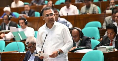 প্রধানমন্ত্রীর তথ্য: বাংলাদেশ থেকে ২৩৫ বিলিয়ন ডলার অর্থ পাচার, ৭০ হাজার কোটি সম্পদ ক্রোক