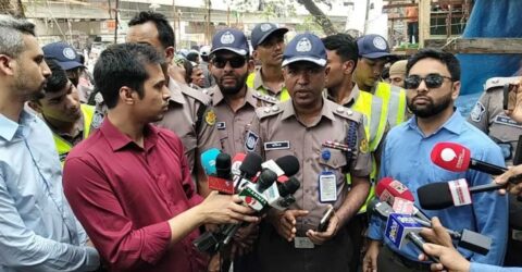 মানুষ ও যানবাহনের চলাচলে ভোগান্তি এড়াতে অভিযান চালাবে ডিএমপি