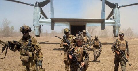 ইরানে দুর্ধর্ষ অভিযান চালিয়ে মার্কিন পাইলটকে উদ্ধার