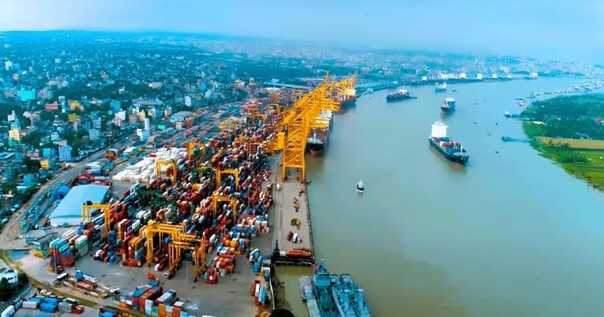 চট্টগ্রামে আরও ৪ জাহাজে জ্বালানি পৌঁছেছে