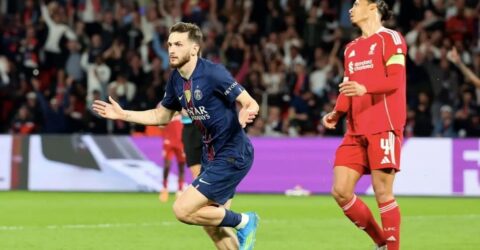 ইউরোপ সেরার লড়াইয়ে পিএসজির দাপট: পার্ক দ্য প্রিন্সেসে অসহায় আত্মসমর্পণ