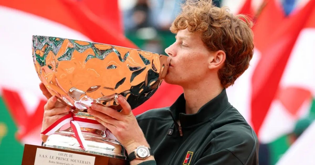 আলকারাজকে হারিয়ে টেনিসের রাজসিংহাসন পুনরুদ্ধার করলেন ইয়ানিক সিনার