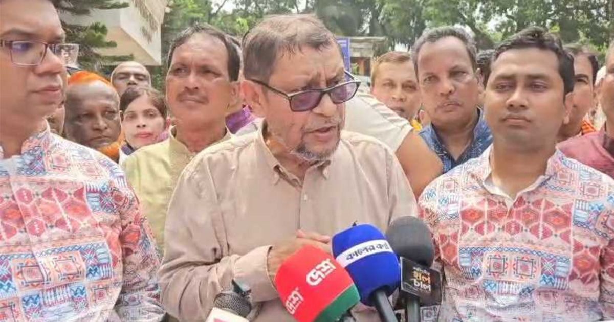 স্বাস্থ্যমন্ত্রী জানিয়েছেন, জুনের মধ্যে হেলথ কার্ড দান ঘোষণা