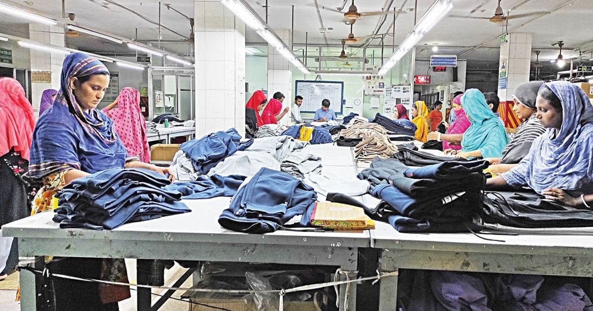 বাংলাদেশের পোশাক রপ্তানি শীর্ষ ১০ বাজারের ৯টিতেই পিছিয়েছে