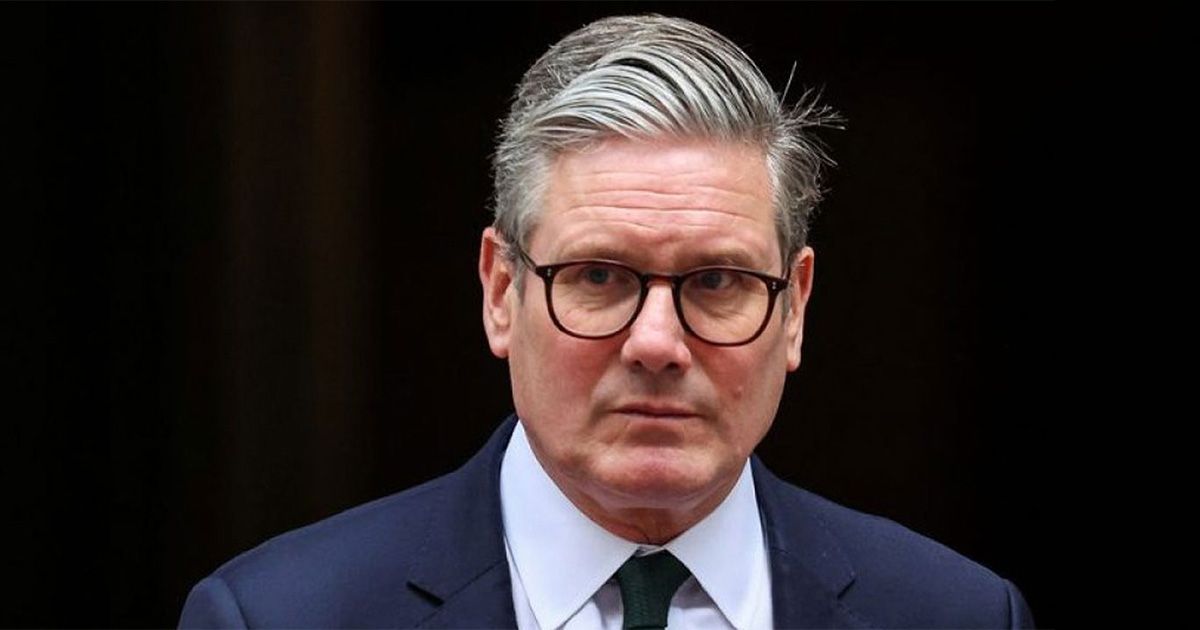 পদত্যাগের চাপের মুখে স্টারমারকে সংকটসংকুল পরিস্থিতিতে পড়তে হলো