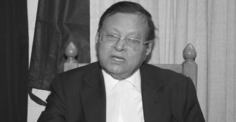 প্রয়াত সাবেক আইনমন্ত্রী ব্যারিস্টার শফিক আহমেদ