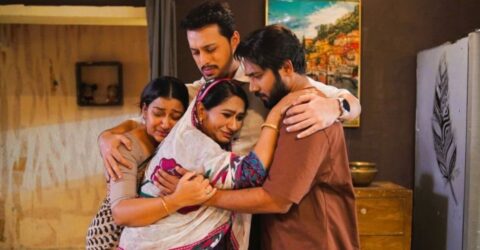 ২৬০ কোটি ভিউয়ের বিশ্বরেকর্ড: ‘এটা আমাদেরই গল্প’ নাটকের নতুন ইতিহাস