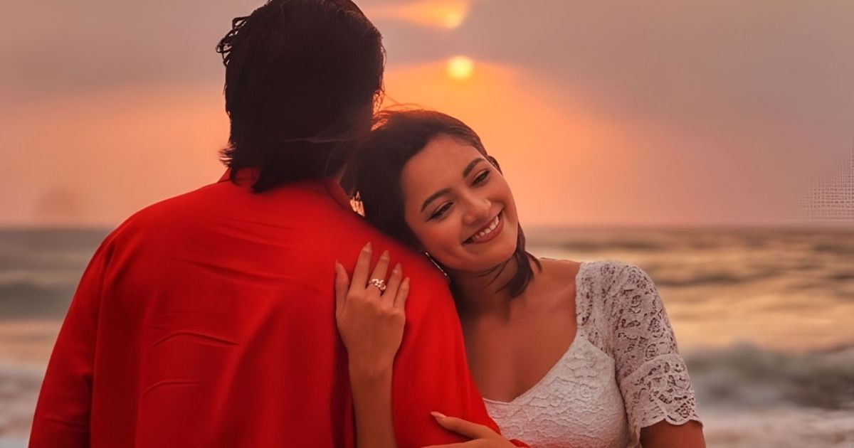 শ্রীলঙ্কায় সিয়াম-সুস্মিতার রোমান্টিক ছবি ভাইরাল: নেপথ্যে ‘রাক্ষস’ সিনেমার শুটিং