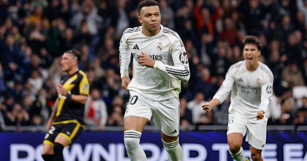 শেষ মুহূর্তে এমবাপের পেনাল্টি, নাটকীয় জয়ে মাঠ ছাড়ল রিয়াল মাদ্রিদ