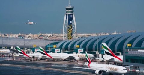 দুবাই থেকে এমিরেটসের সব ফ্লাইট অনির্দিষ্টকালের জন্য স্থগিত