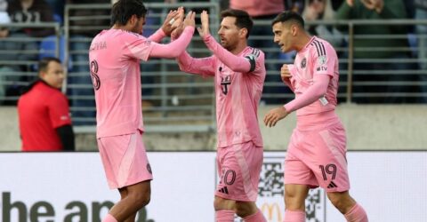 ৯০০ গোলের মাইলফলক থেকে মাত্র এক কদম দূরে মেসি, রেকর্ড দর্শকের সামনে মায়ামির জয়