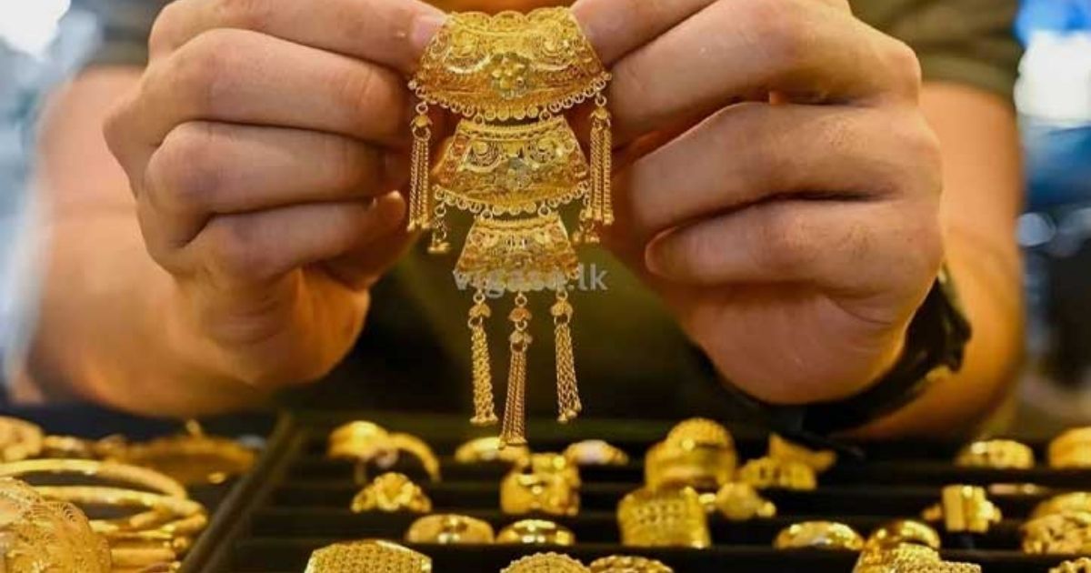 দেশের বাজারে স্বর্ণের দাম ভরিতে কমলো ৩ হাজার ২৬৬ টাকা