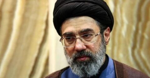 ইরানের সর্বোচ্চ নেতা হিসেবে মোজতবা খামেনির নাম ঘোষণা