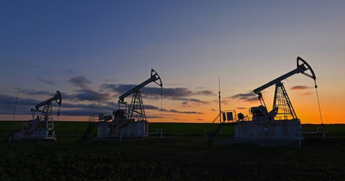 যুদ্ধ থামার ইঙ্গিতে বিশ্ববাজারে কমল তেলের দাম