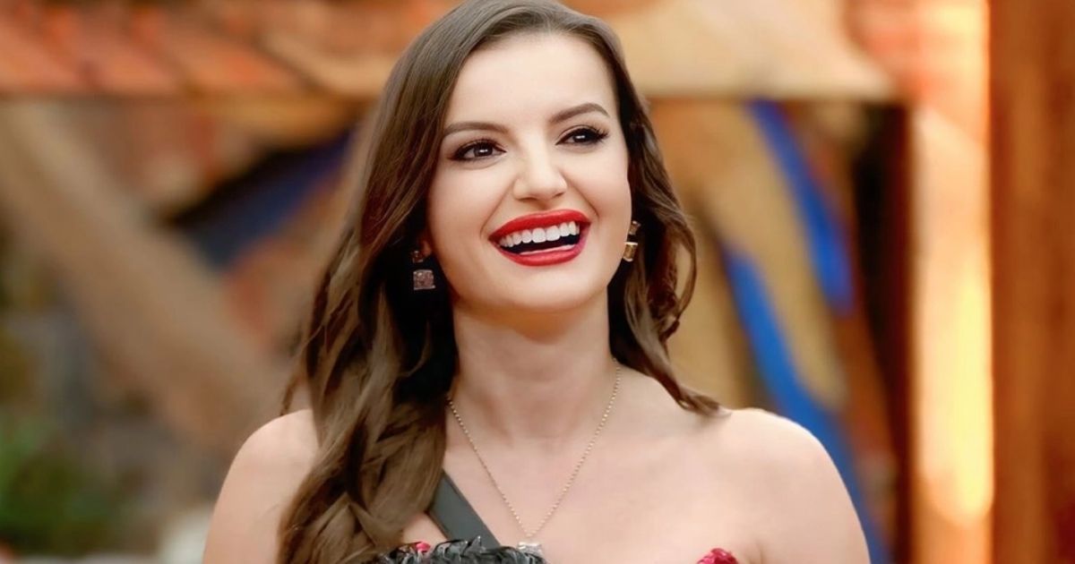 সিয়ামের ‘রাক্ষস’ সিনেমার আইটেম গানে নাচলেন হলিউড অভিনেত্রী