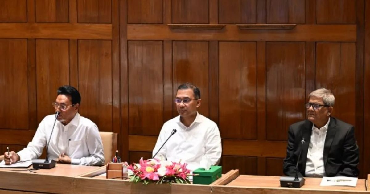 মন্ত্রী-এমপিদের চলনে-বলনে মার্জিত থাকতে বললেন প্রধানমন্ত্রী তারেক রহমান