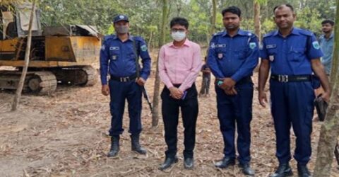 নন্দীগ্রামে দুই দোকান মালিককে জরিমানা