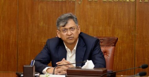 সংস্কার বিষয়ে সিদ্ধান্ত সংসদেই হবে: স্বরাষ্ট্রমন্ত্রী