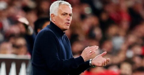 আবারও নিষিদ্ধ হলেন মরিনিয়ো