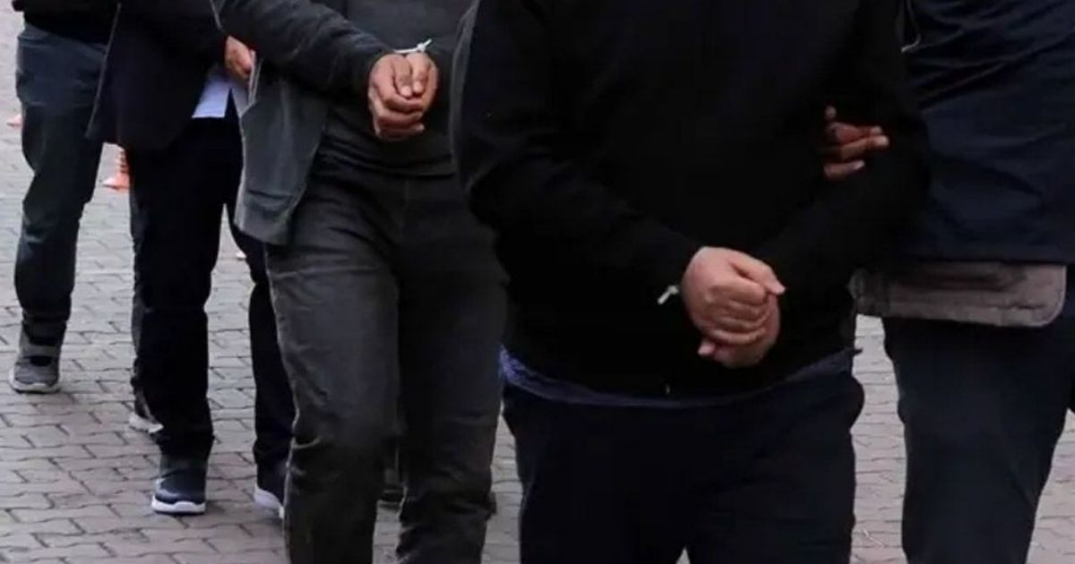 ইরানে ১০ ‘বিদেশি গুপ্তচর’ গ্রেফতার