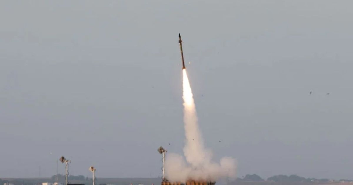 ভারত মহাসাগরে মার্কিন ঘাঁটিতে ইরানি ক্ষেপণাস্ত্র হামলা