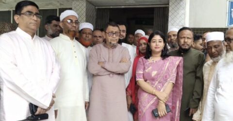 ঈদের দিনে কাপাসিয়া উপজেলা স্বাস্থ্য কমপ্লেক্স পরিদর্শনে স্বাস্থ্যমন্ত্রী