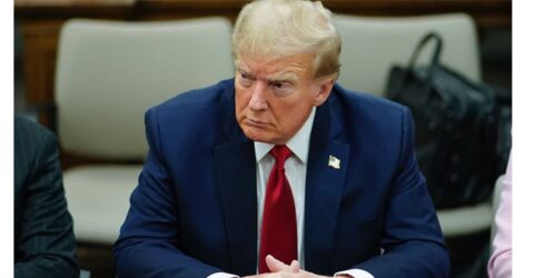 হঠাৎ ট্রাম্পের নরম সুর, ইরান যুদ্ধ সমাপ্তির ইঙ্গিত