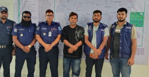 সিংগাইরে একযুগ পর ২২ মামলার ওয়ারেন্টভুক্ত আসামী গ্রেফতার